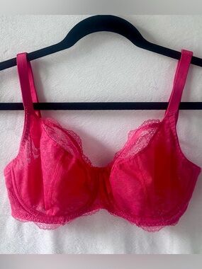 Freya Fuchsia Lace Underwire Bra